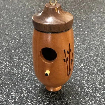Hummingbird Nesting Box - Perfect Gift for Nature Enthusiasts