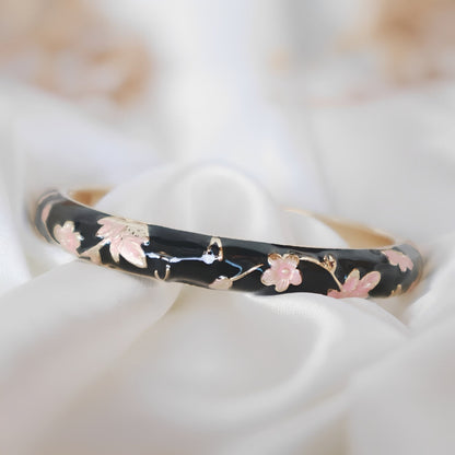 Bridgerton Vintage Bangle – Tijdloos en chique