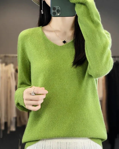 Pullover aus 100% Merinowolle mit V-Ausschnitt – Für herbstliche und winterliche Looks