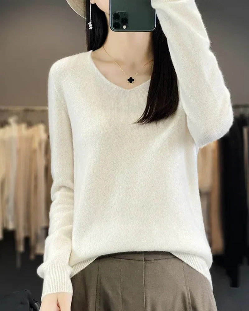 Pullover aus 100% Merinowolle mit V-Ausschnitt – Für herbstliche und winterliche Looks