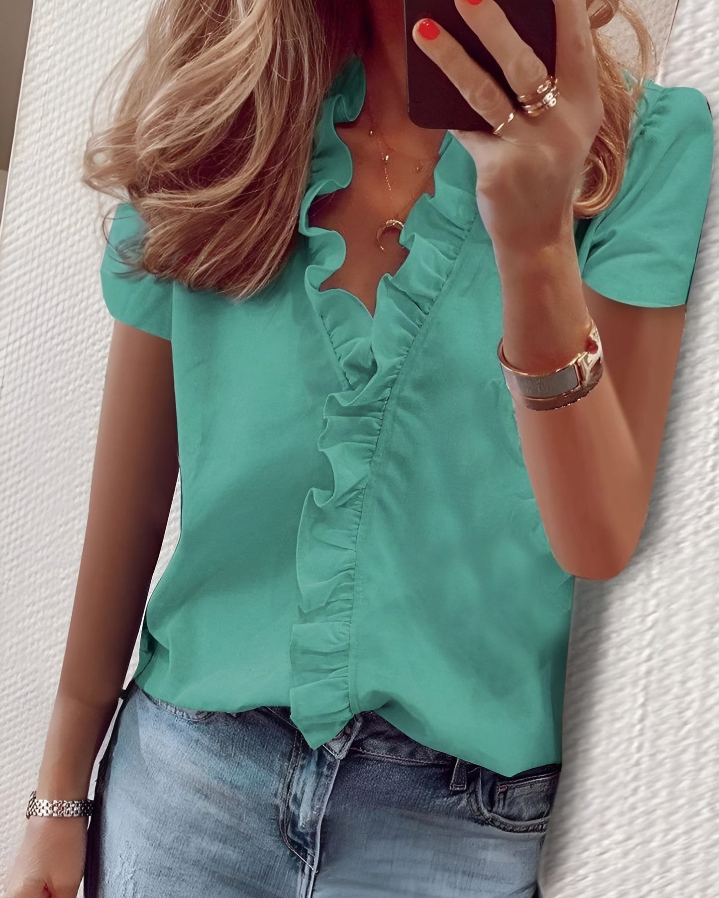 Asta™ | Luftig og elegant bluse med flæser