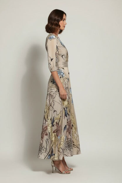 Floral Midi Dress with Flowing Silhouette and Feminine Fit