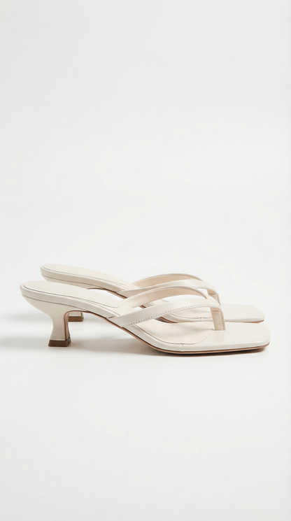 Jessica Zehentrenner-Sandalen mit Kitten-Heel