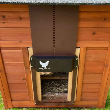 Poulailler PRO+ | Porte automatique de poulailler intelligente avec capteurs – Accès plus sûr et plus confortable