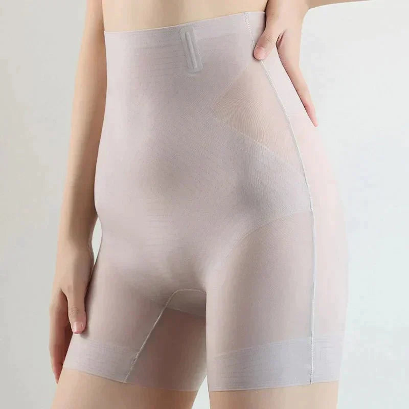 Silhouette Pro™ Ultra slim briefs for lifting hips and tummy control