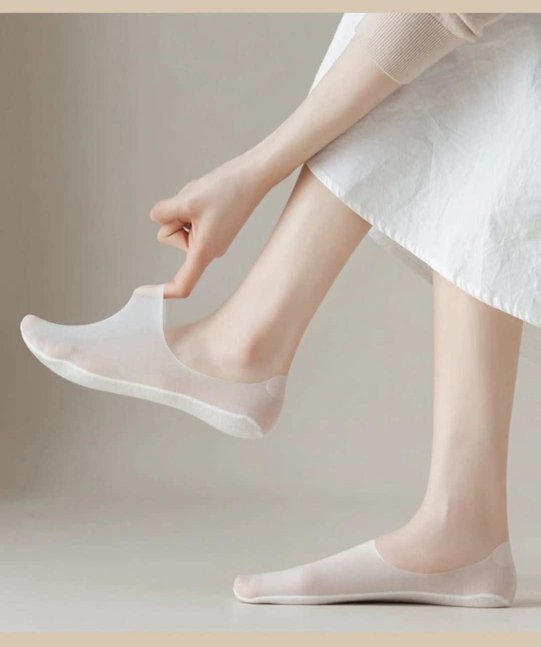 Silk Serene™ | Transparante Antislipsokken - #Silk Serene™ | Transparante AntislipsokkenDe Bazelaar
