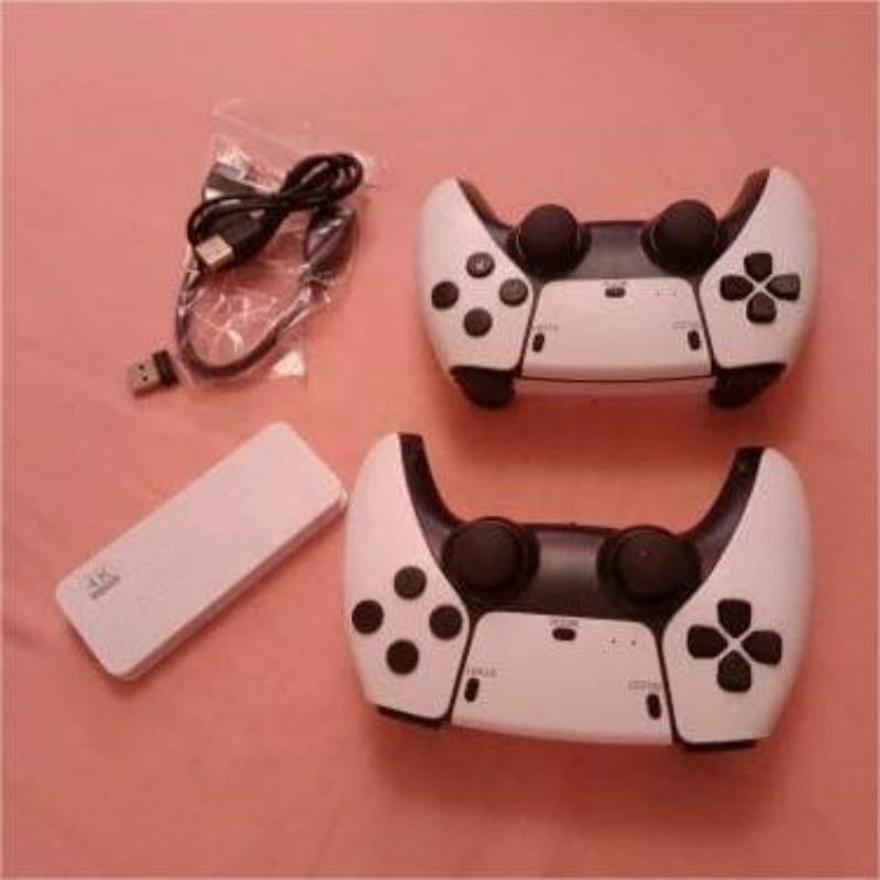Retro Game Console Stick +40000 Klassieke Spellen & 2 Draadloze Controllers!