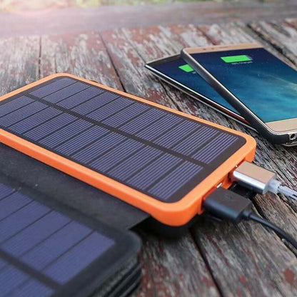 Solar power bank with 4 panels and 3 USB outputs – SunCore