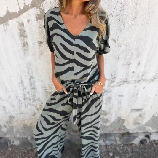 Alina™ - Ensemble top et pantalon à col en V imprimé zèbre