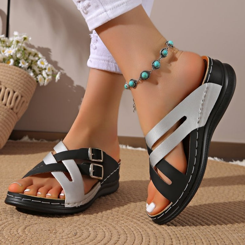 Gürtel-Sandalen für Damen mit dicker Sohle – Das aktuelle Modetrend! - Roborro