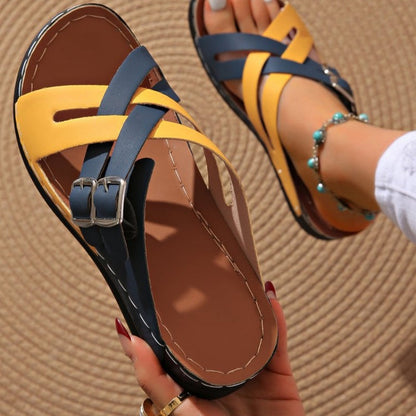 Gürtel-Sandalen für Damen mit dicker Sohle – Das aktuelle Modetrend! - Roborro