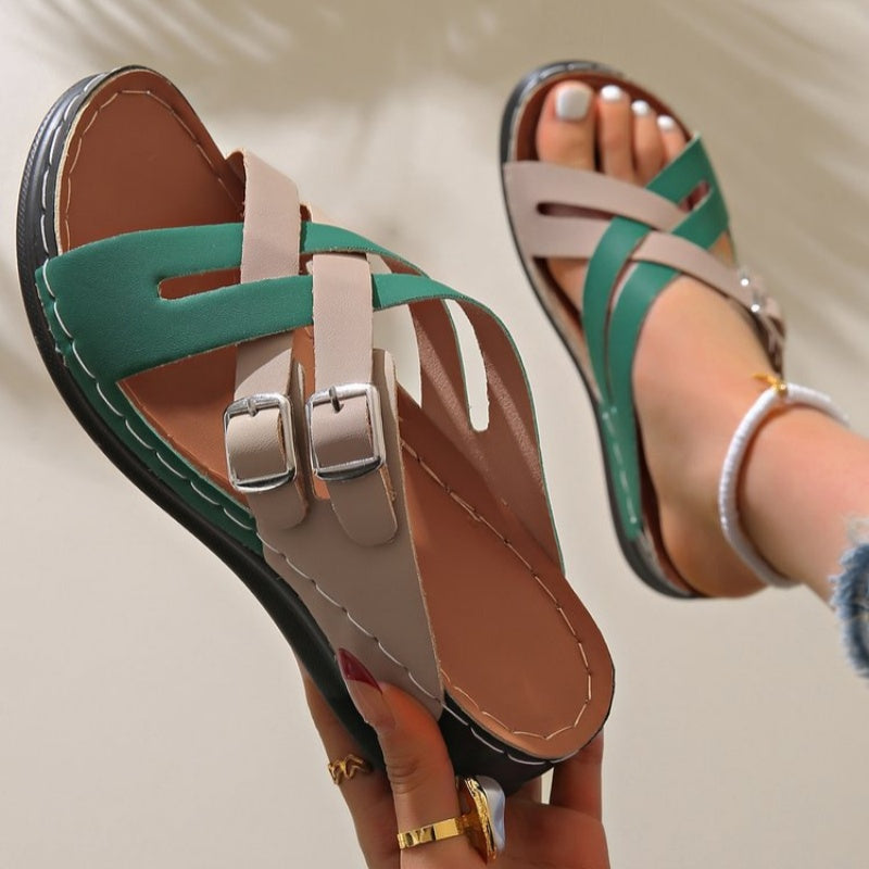 Gürtel-Sandalen für Damen mit dicker Sohle – Das aktuelle Modetrend! - Roborro