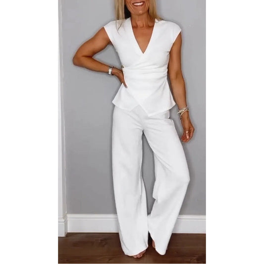 Conjunto Mujer Elegante – Escote en V con Pantalón Fluido Moderno