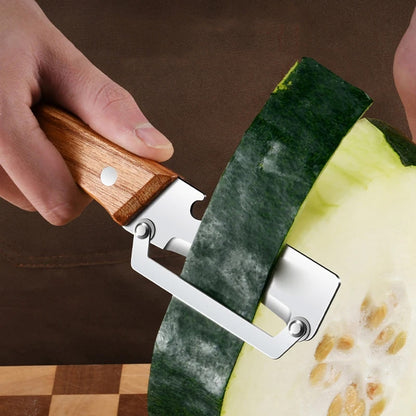 Gemüseschäler aus Edelstahl mit Holzgriff
