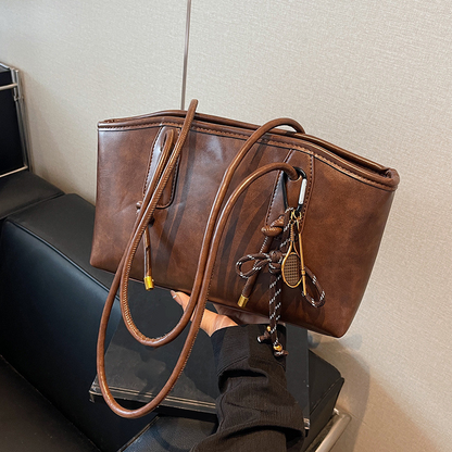 Sepanie | Elegante Schultertasche mit weichem Vintage-Look
