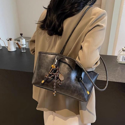 Sepanie | Elegante Schultertasche mit weichem Vintage-Look