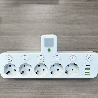 Daan™ | Slimme Stekkerdoos met USB-Poorten