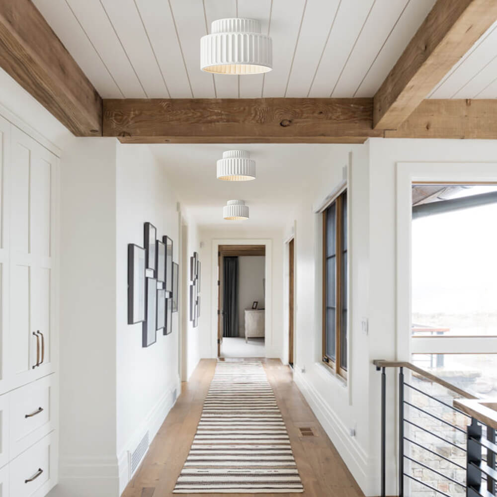 Nordycka Lampa Sufitowa z Ceramiki w Kremowym Kolorze