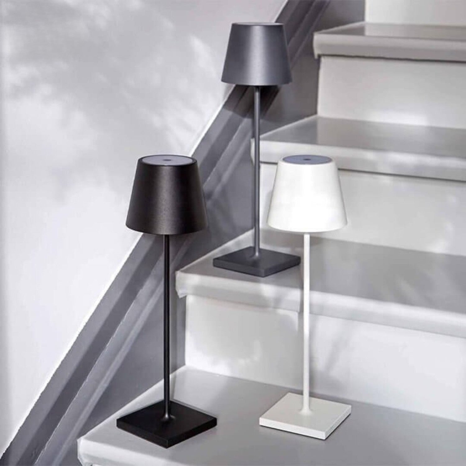 Kabellose LED-Tischlampe mit Touch-Dimmer – ohne Kabel, pure Atmosphäre Zorenza