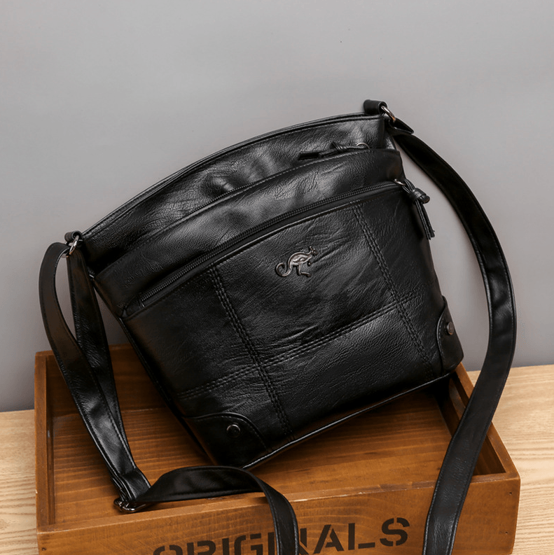 Authentische Vintage-Leder-Schultertasche mit reicher Patina und zeitlosem Stil