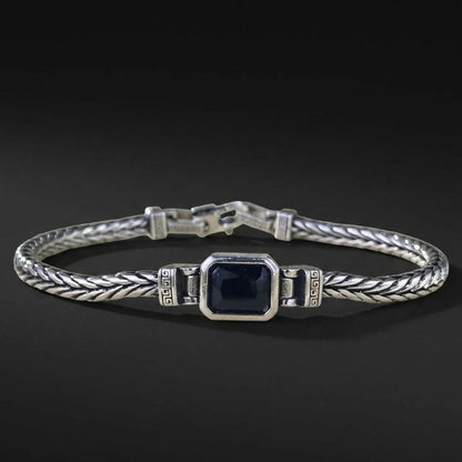 DarkCharm – Armband mit Onyx-Edelsteinen