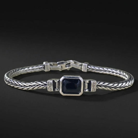 DarkCharm – Armband mit Onyx-Edelsteinen