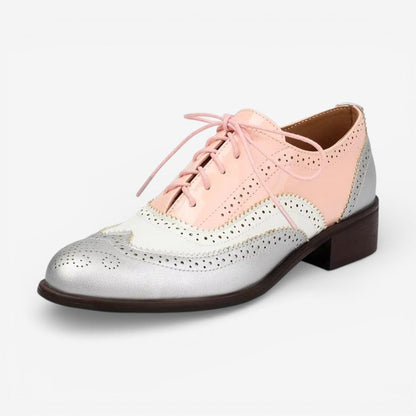 Mireya - Pointed toe shoes with lace up closure
