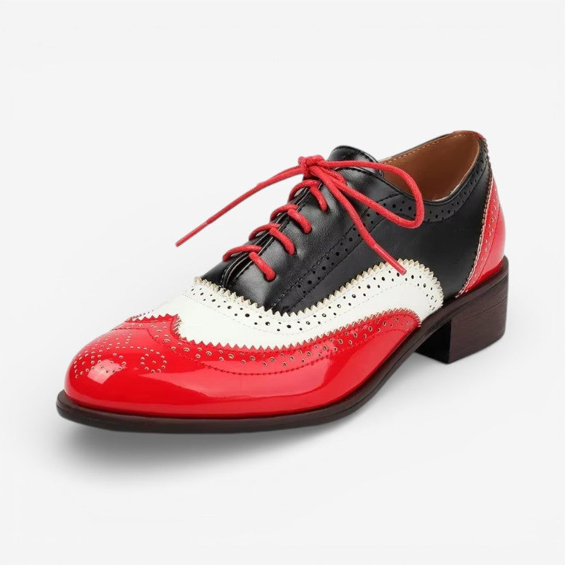 Mireya - Pointed toe shoes with lace up closure