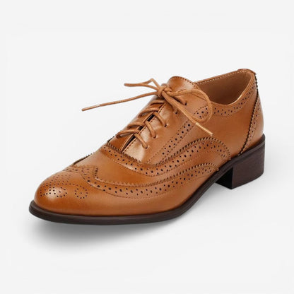 Mireya - Pointed toe shoes with lace up closure