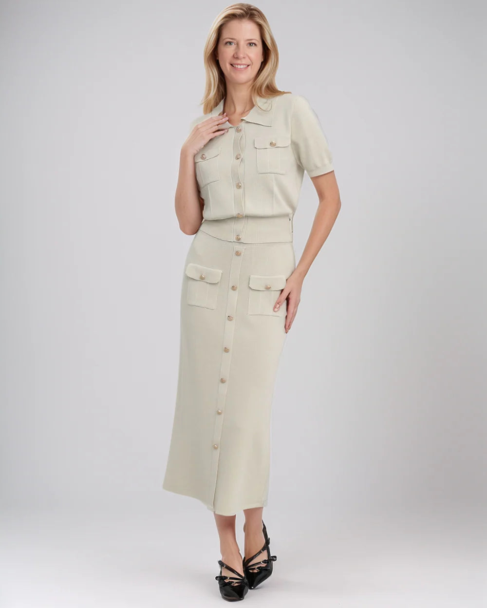 Wanda Cutino Elegant Autumn Dress - waist and silhouette detail