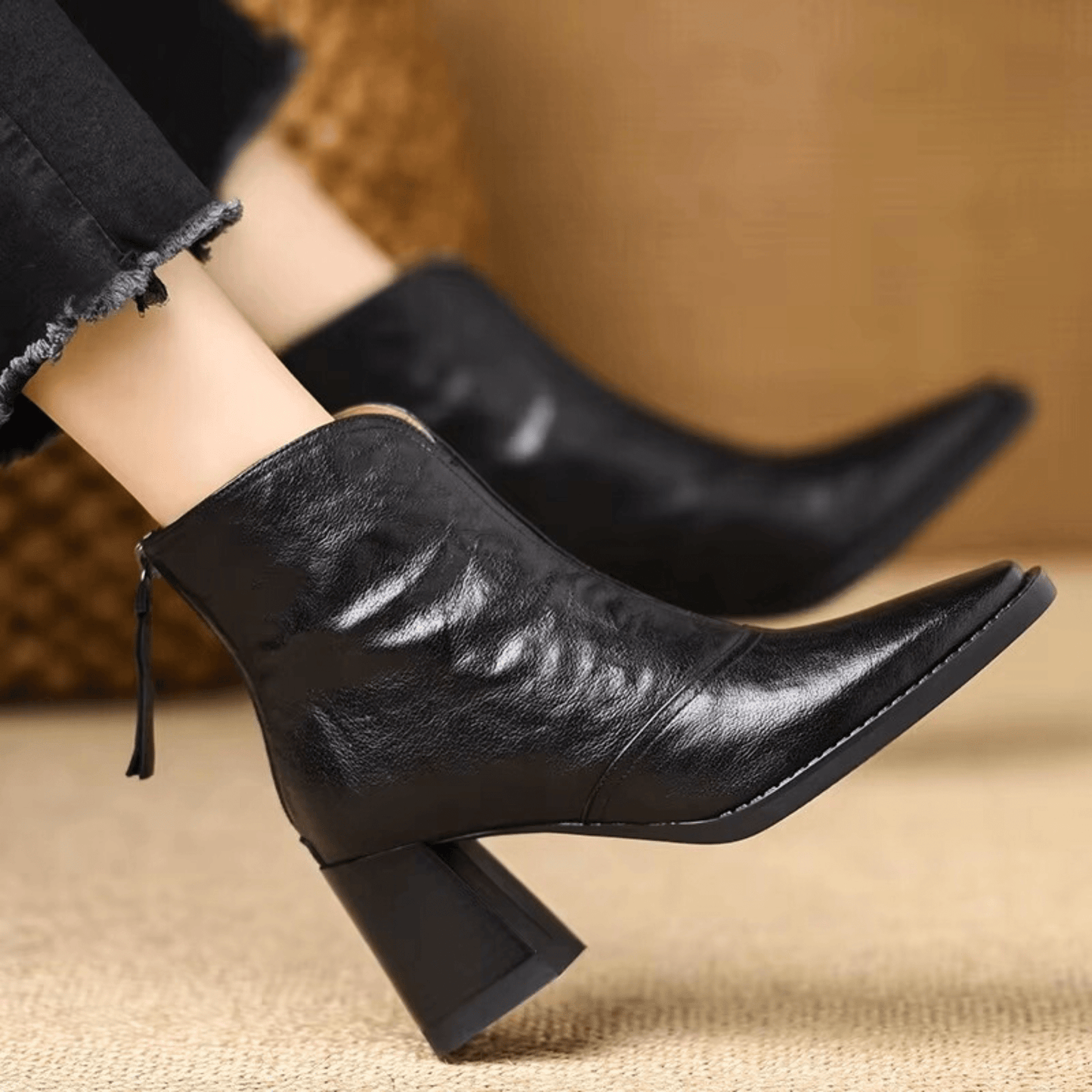 Lavinia | Botine Ortopedice