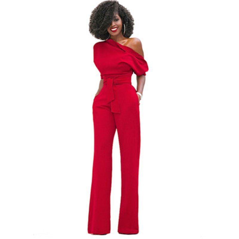 Combinaison asymétrique à jambes larges et silhouette épurée pour femme