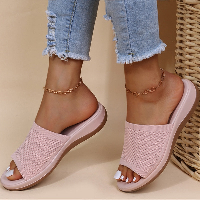 Julia - Orthopaedic Summer Sliders