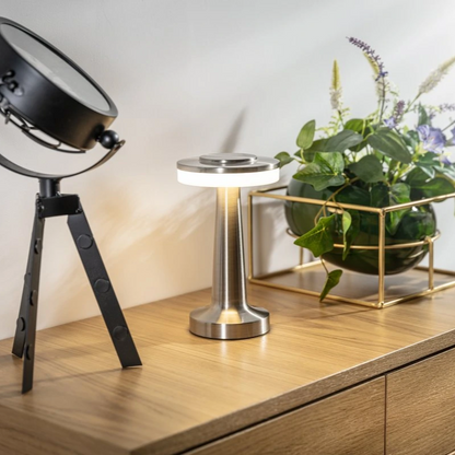 Wireless Retro Table Lamp - LumiBar