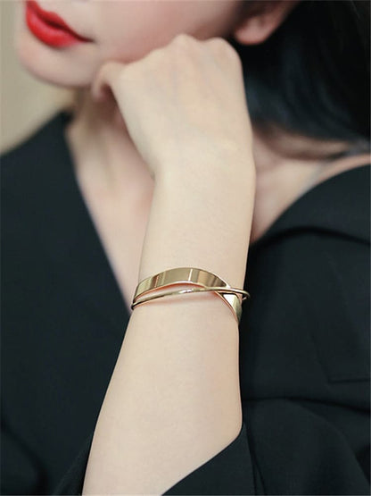 Grade Separation Copper Bracelet