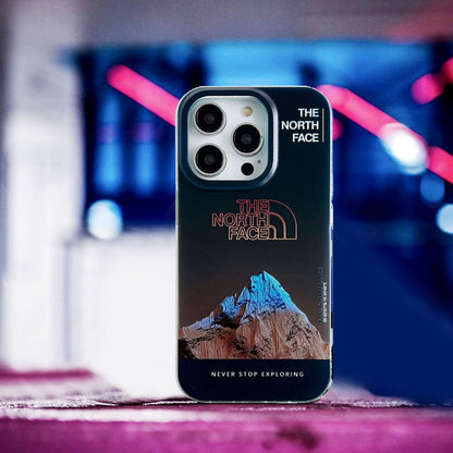 Reflective Phone Case™ (70% OFF)